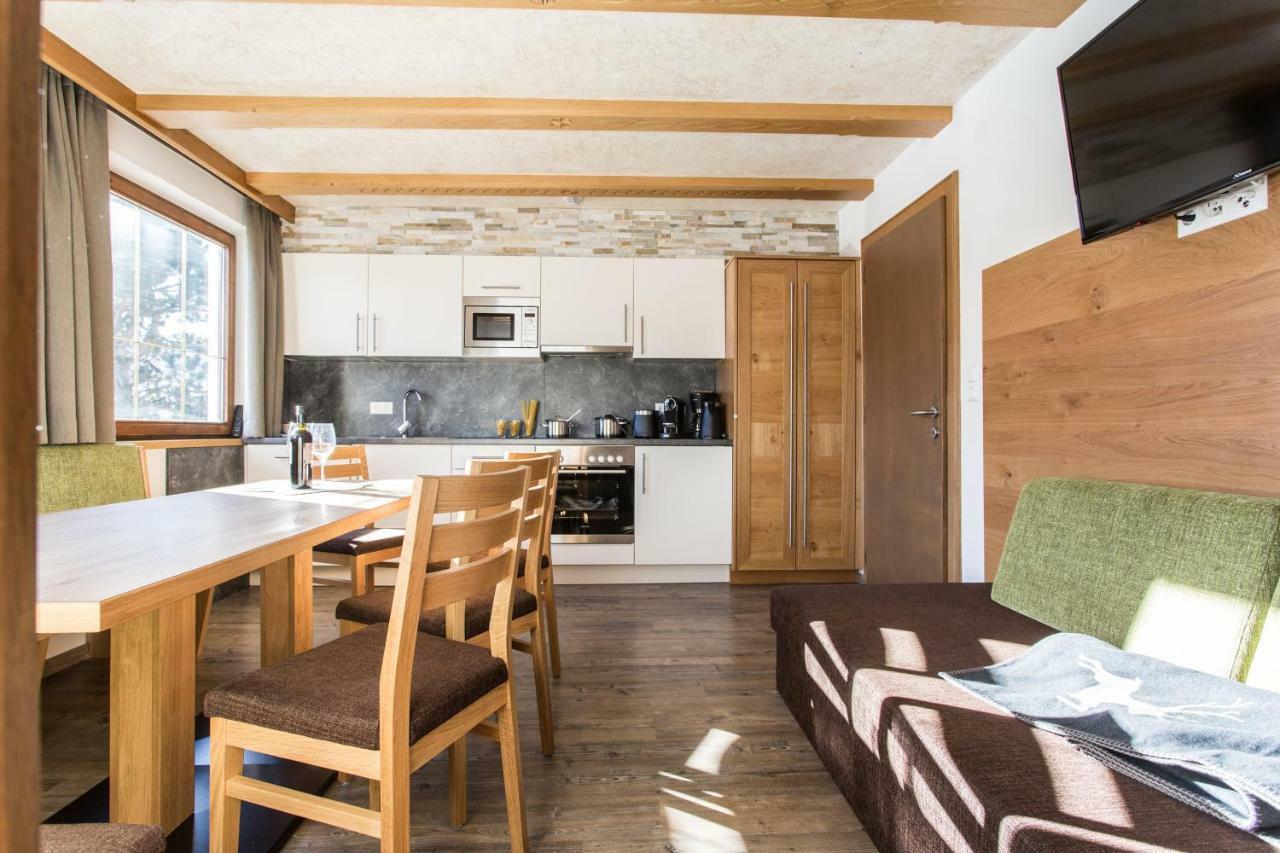 Naturlodge Ladis Ehemals Alpenlodge Alexander Inklusive Sommer Bergbahnticket Kültér fotó