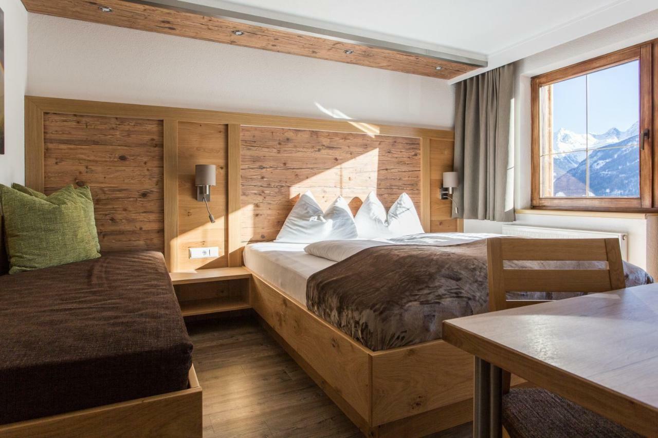 Naturlodge Ladis Ehemals Alpenlodge Alexander Inklusive Sommer Bergbahnticket Kültér fotó